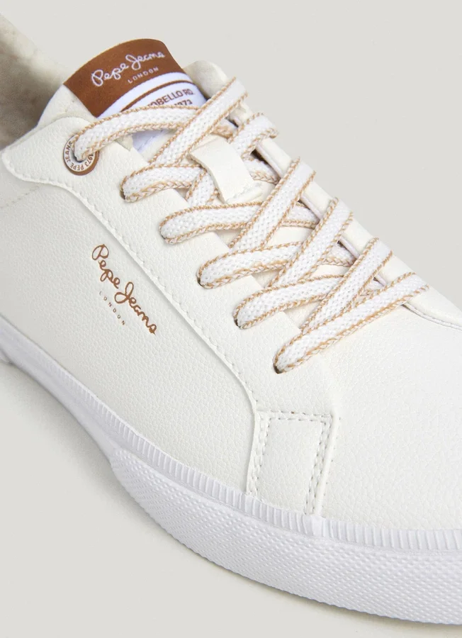 Klassische Schnür-Sneaker Klassische Schnür-Sneaker