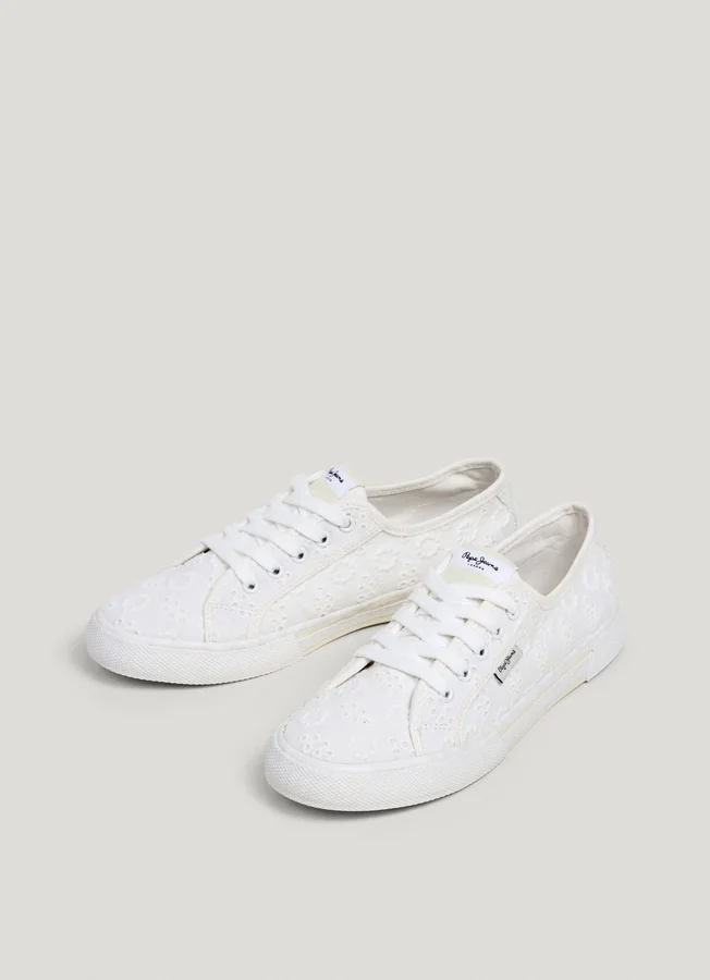 Klassische Sneaker mit Stickdetails – Brady Klassische Sneaker mit Stickdetails – Brady