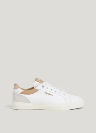 Klassische Sneakers mit Wildlederdetails