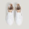 Klassische Sneakers mit Wildlederdetails