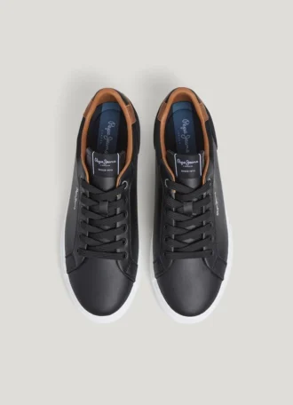 Klassische Sneakers mit Wildlederdetails – Kenton