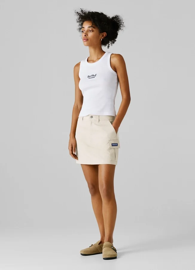 Kurzer Cargo-Rock aus Twill Kurzer Cargo-Rock aus Twill