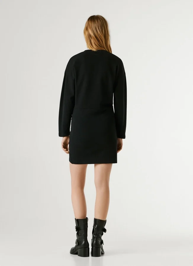 Kurzes Fleece-Kleid Kurzes Fleece-Kleid