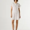 Kurzes Kleid mit Spitze
