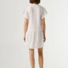 Kurzes Kleid mit Spitze