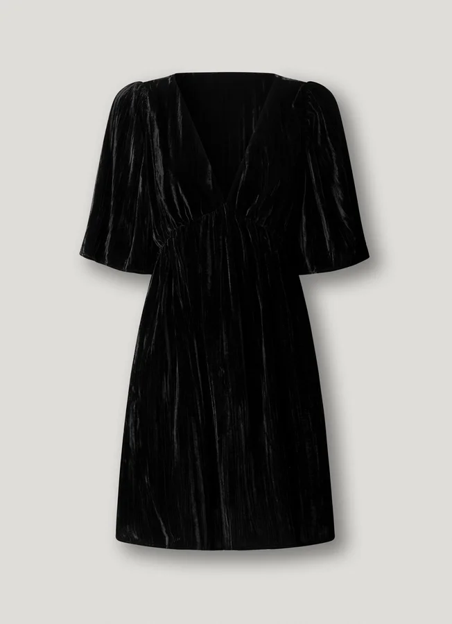 Kurzes Samtkleid Kurzes Samtkleid