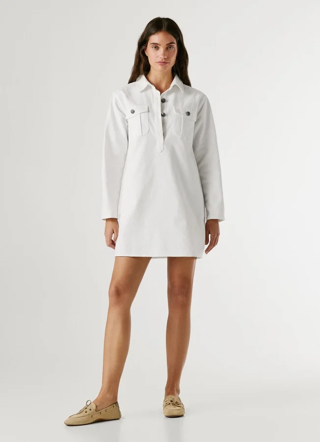 Kurzes Twill-Kleid Kurzes Twill-Kleid