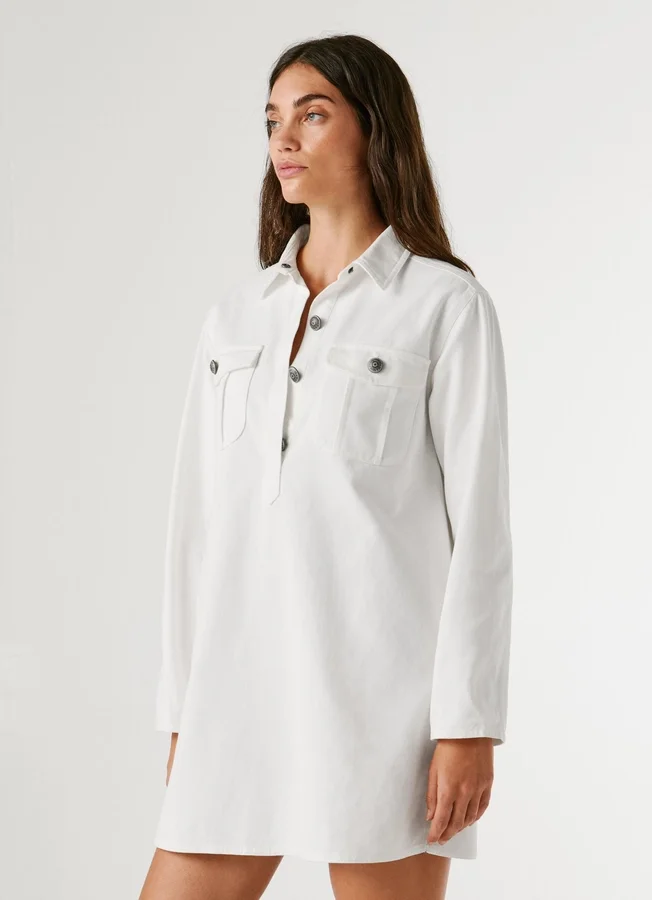Kurzes Twill-Kleid Kurzes Twill-Kleid