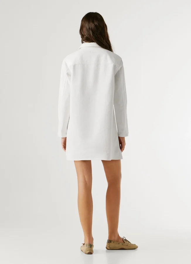 Kurzes Twill-Kleid Kurzes Twill-Kleid