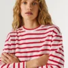 Langärmliges gestreiftes T-Shirt Langärmliges gestreiftes T-Shirt