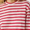 Langärmliges gestreiftes T-Shirt Langärmliges gestreiftes T-Shirt