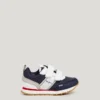 Laufschuhe mit Klettverschluss