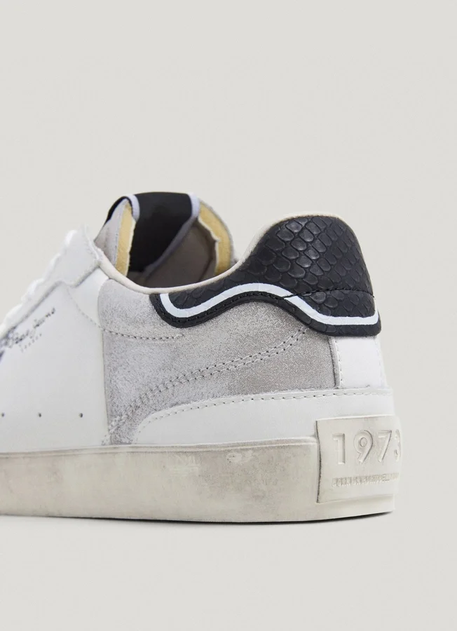 Leder-Sneaker mit Glitzer-Details Leder-Sneaker mit Glitzer-Details