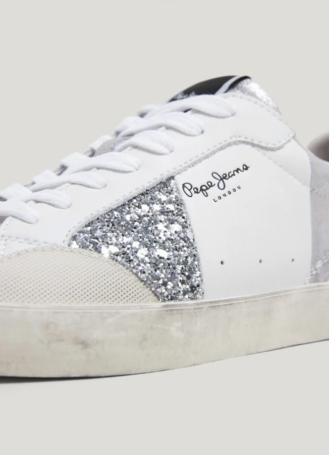 Leder-Sneaker mit Glitzer-Details Leder-Sneaker mit Glitzer-Details