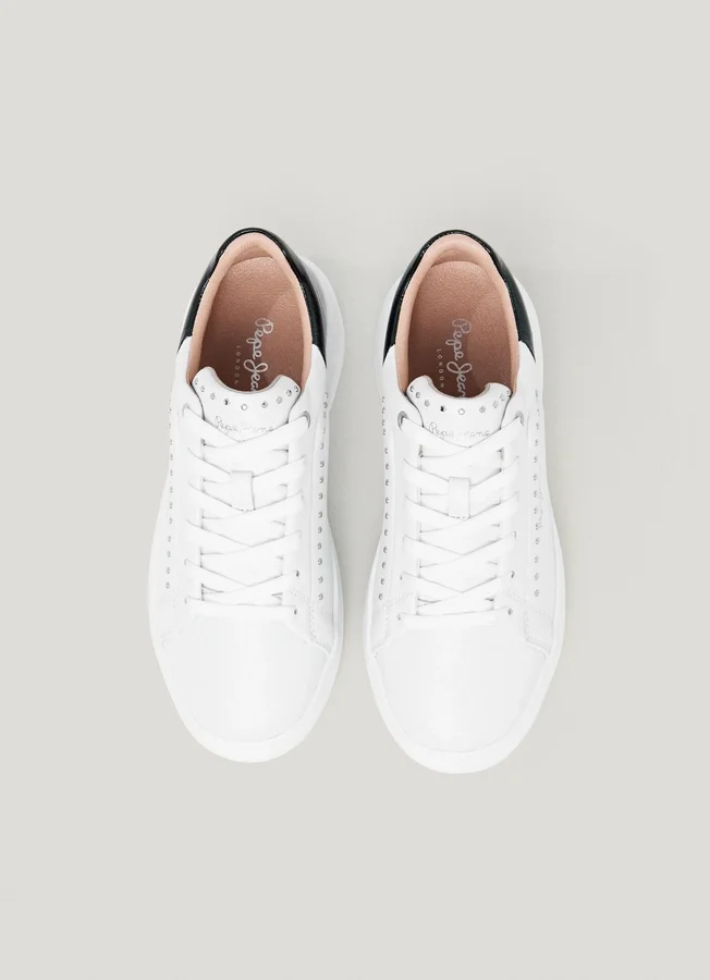 Leder-Sneaker mit Nieten Leder-Sneaker mit Nieten