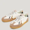Leder-Sneaker mit Nieten – Ball Leder-Sneaker mit Nieten – Ball
