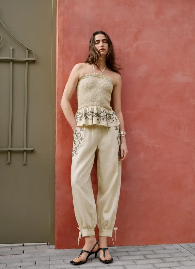 Leinenhose mit weitem Bein Leinenhose mit weitem Bein