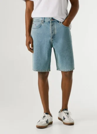 locker sitzende jeansshorts 2 1 330x456 - Locker sitzende Jeansshorts