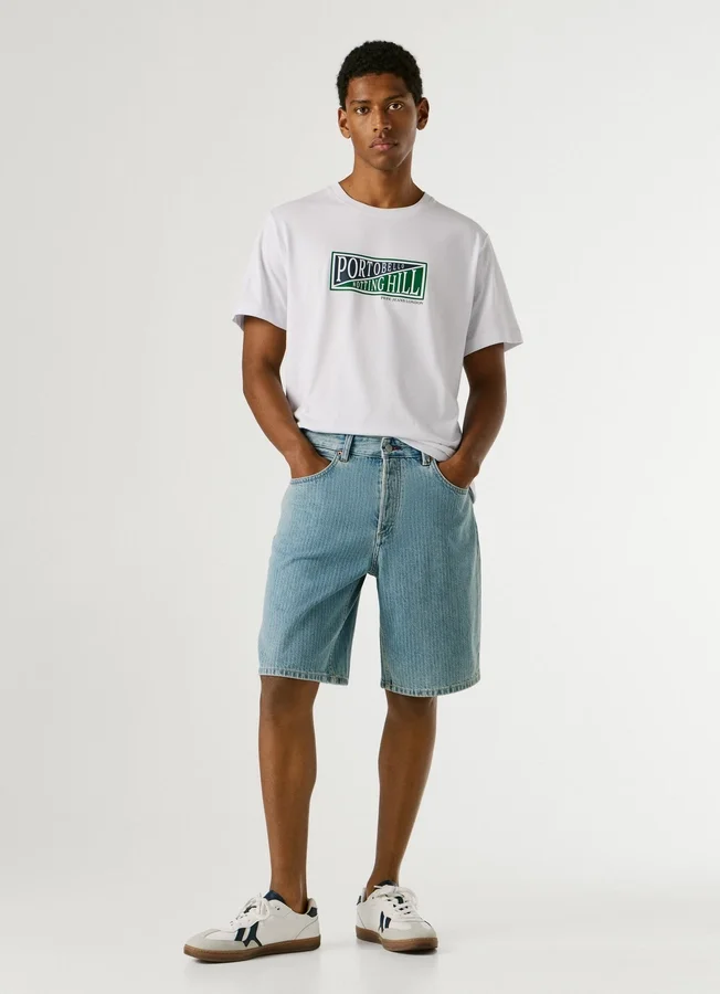 Locker sitzende Jeansshorts Locker sitzende Jeansshorts