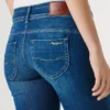 Low-Rise-Jeans in Slim Fit – Iconic Brooke