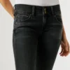 Low-Rise-Jeans in Slim Fit – Venus Low-Rise-Jeans in Slim Fit – Venus