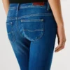 Low-Rise-Jeans in Slim Fit – Venus