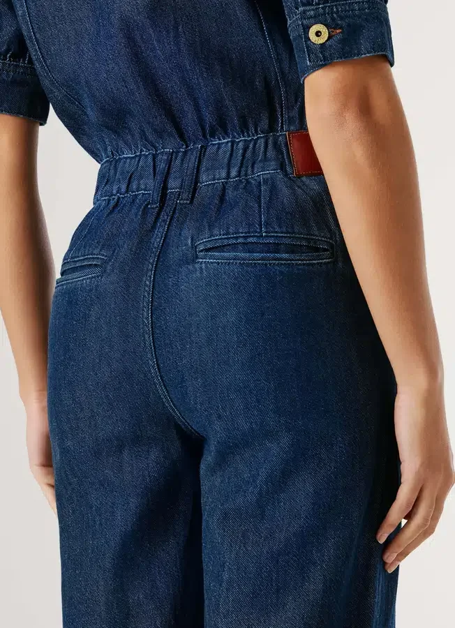 Maxi-Jumpsuit aus Denim in Regular-Fit Maxi-Jumpsuit aus Denim in Regular-Fit