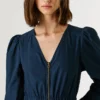 Maxi-Jumpsuit mit V-Ausschnitt Maxi-Jumpsuit mit V-Ausschnitt