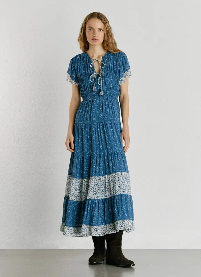 Maxikleid mit Blumenprint Maxikleid mit Blumenprint