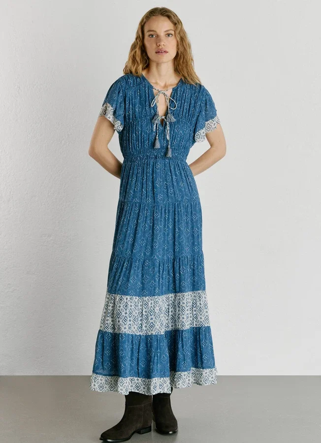 Maxikleid mit Blumenprint Maxikleid mit Blumenprint