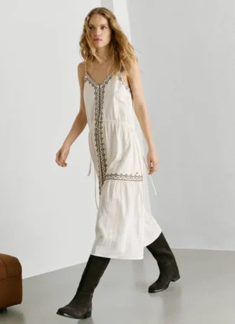 Maxikleid mit Trägern