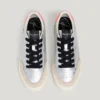 Metallic-Sneaker mit Glitzer-Details Metallic-Sneaker mit Glitzer-Details
