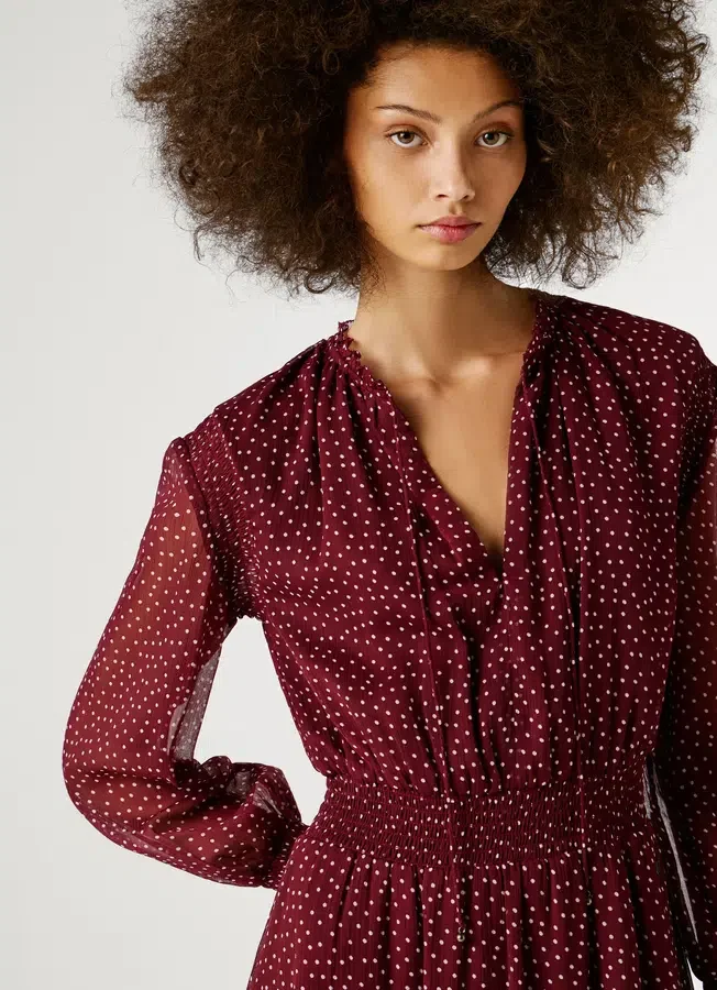 Midi-Kleid mit Polka-Dots Midi-Kleid mit Polka-Dots