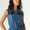 Mini-Jumpsuit mit Stickdetails