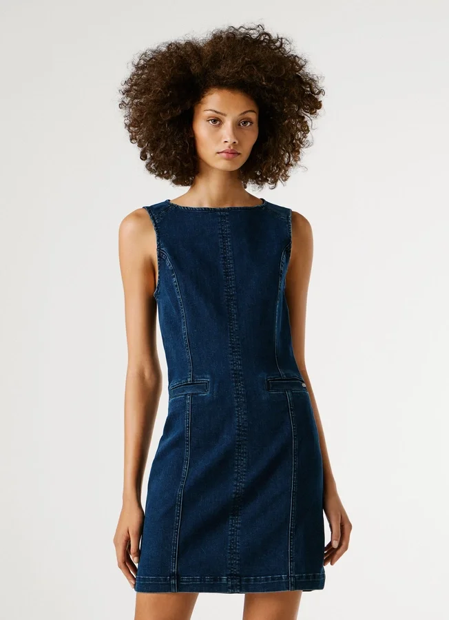 Mini-Kleid aus Denim in Regular-Fit Mini-Kleid aus Denim in Regular-Fit