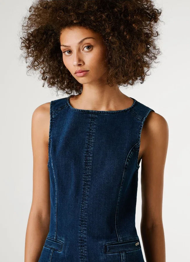 Mini-Kleid aus Denim in Regular-Fit Mini-Kleid aus Denim in Regular-Fit