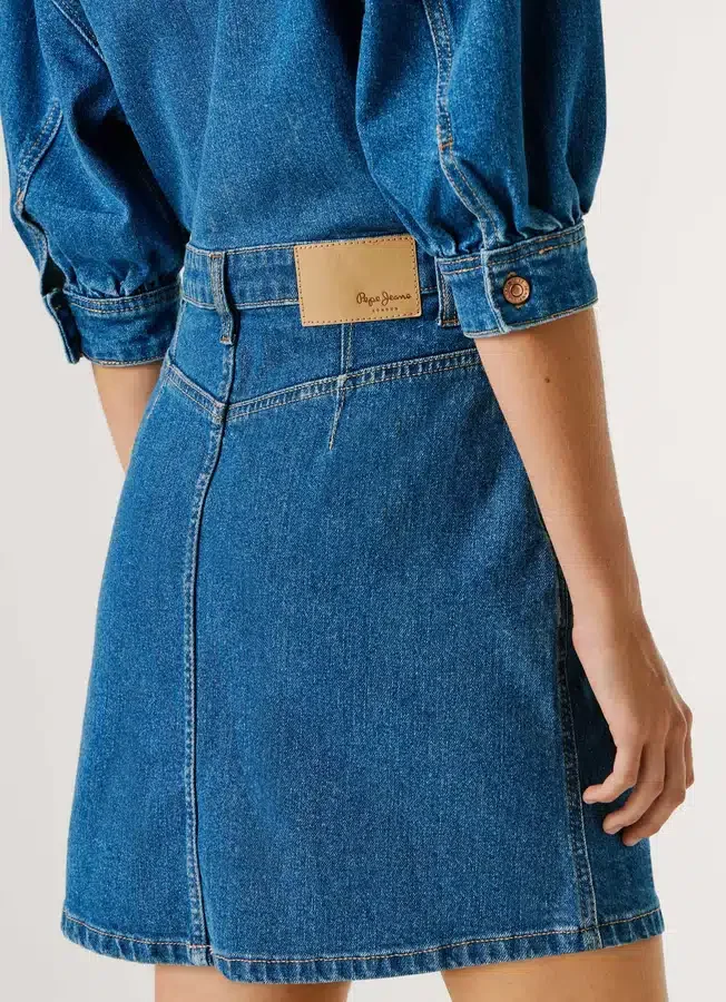 Mini-Kleid aus Denim in Regular-Fit Mini-Kleid aus Denim in Regular-Fit