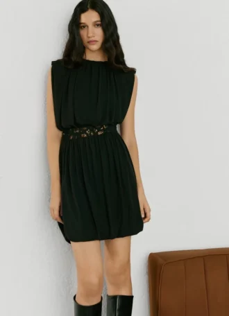 Minikleid mit Häkelverzierung