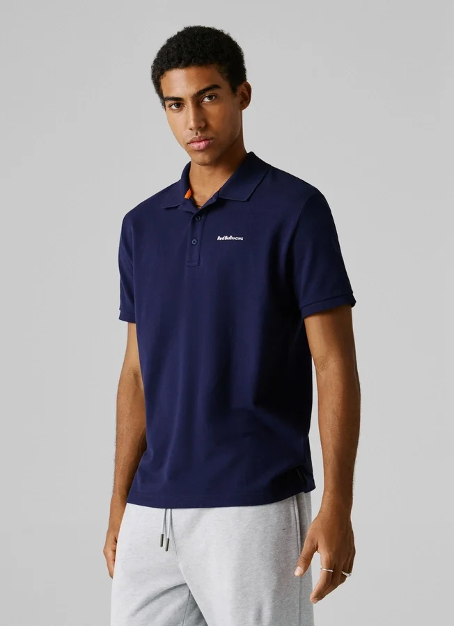 Piqué-Polo in lockerer Passform Piqué-Polo in lockerer Passform