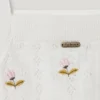 Pointelle-Top mit gestickten Blumen Pointelle-Top mit gestickten Blumen