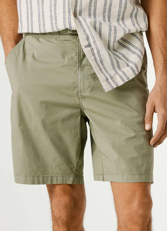 Popeline-Shorts in lockerer Passform Popeline-Shorts in lockerer Passform