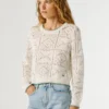 Pullover mit Rundhalsausschnitt und Ajourmuster Pullover mit Rundhalsausschnitt und Ajourmuster
