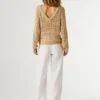 Pullover mit V-Ausschnitt und Ajourmuster Pullover mit V-Ausschnitt und Ajourmuster