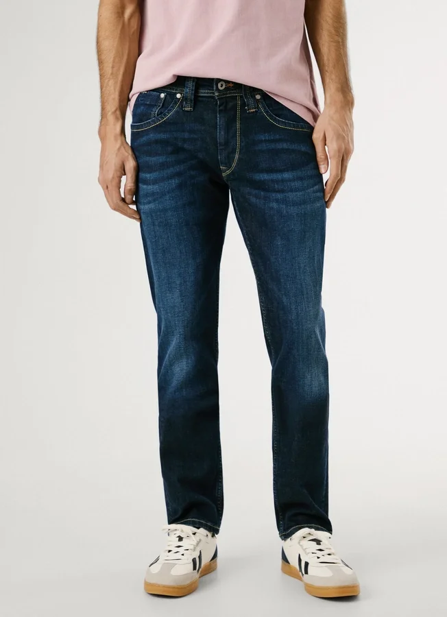 Regular-Fit-Jeans mit mittlerer Leibhöhe – Cash Regular-Fit-Jeans mit mittlerer Leibhöhe – Cash