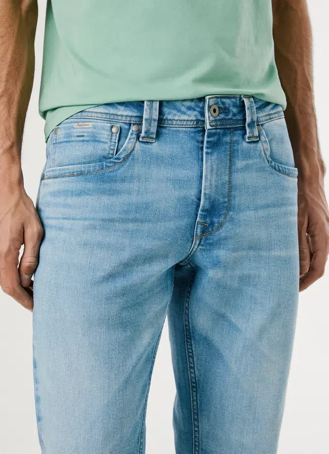 Regular-Fit-Jeans mit mittlerer Leibhöhe – Cash Regular-Fit-Jeans mit mittlerer Leibhöhe – Cash