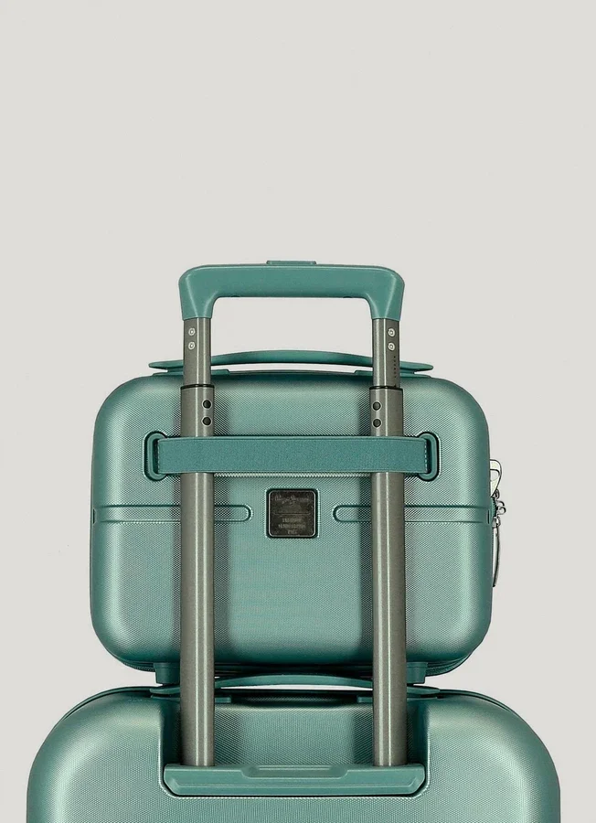 Reisetasche mit Hartschale Reisetasche mit Hartschale