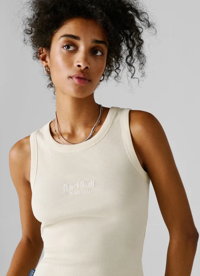 Ärmelloses Top mit Rippbündchen Ärmelloses Top mit Rippbündchen
