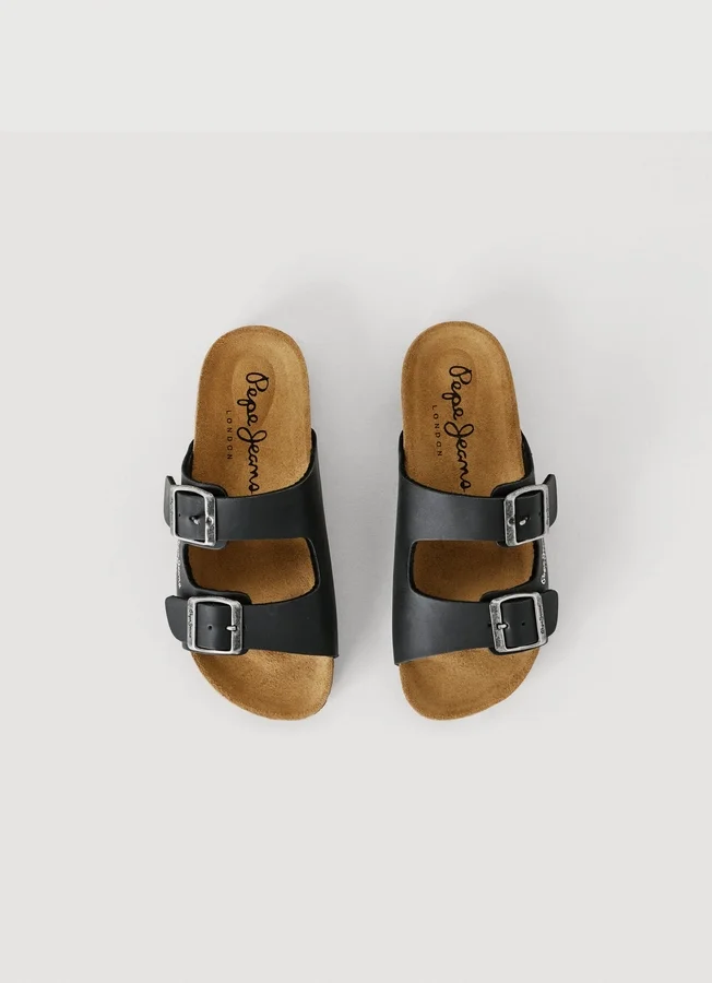 Sandalen mit doppelter Schnalle Sandalen mit doppelter Schnalle