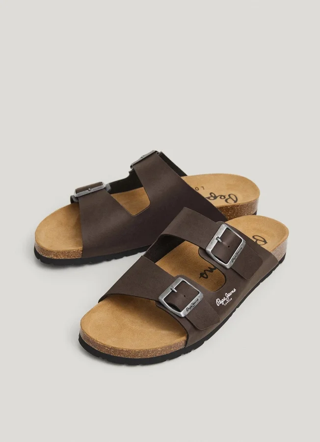 Sandalen mit doppelter Schnalle Sandalen mit doppelter Schnalle