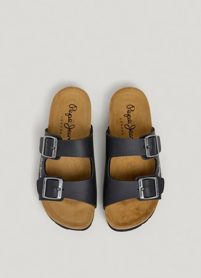 Sandalen mit doppelter Schnalle Sandalen mit doppelter Schnalle